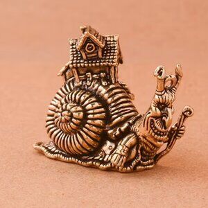 Solid brass Snail House Small - NEW - 1.26 in L x 1.46 in W